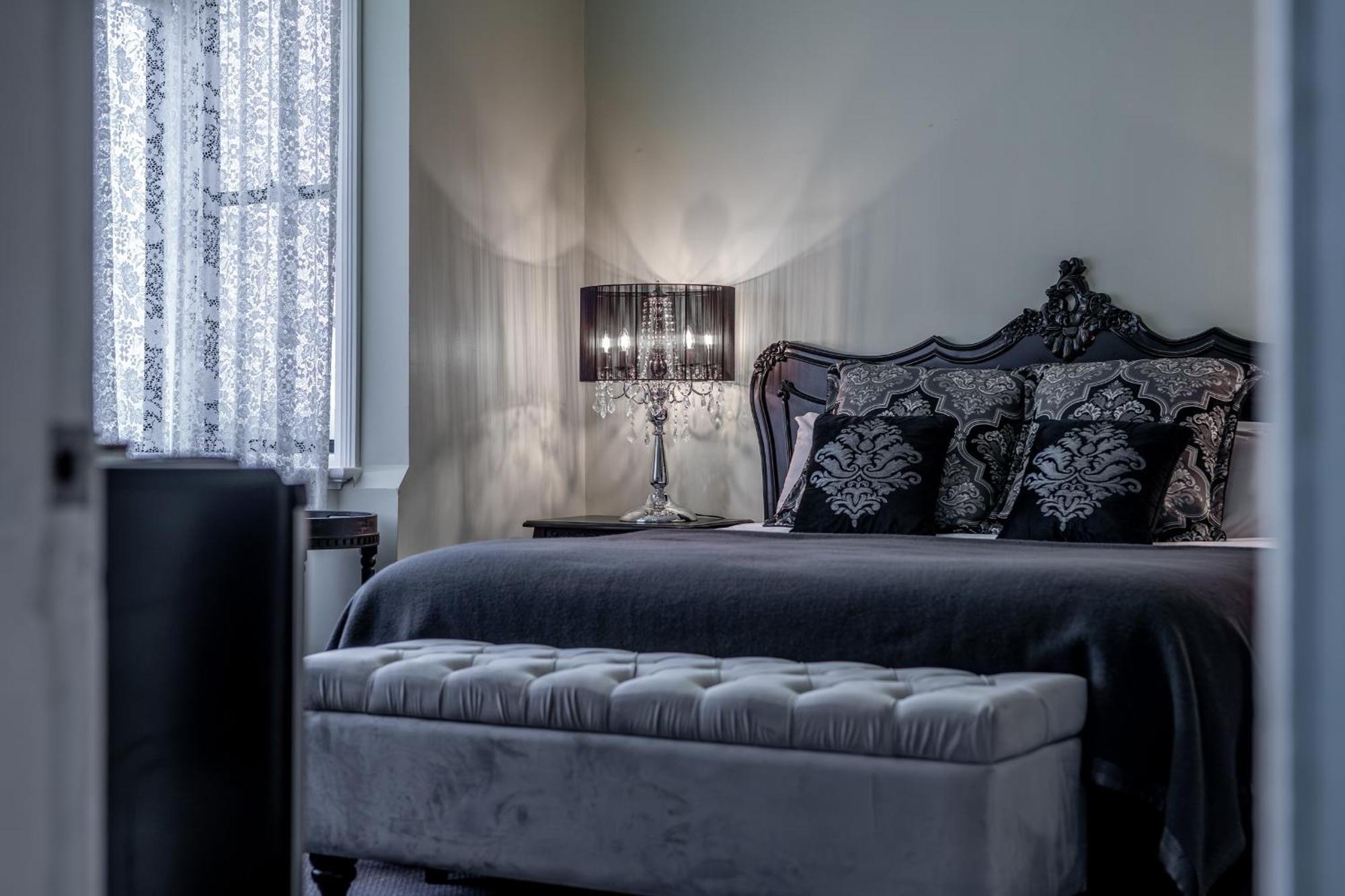 Bischoff Hotel Waratah 部屋 写真